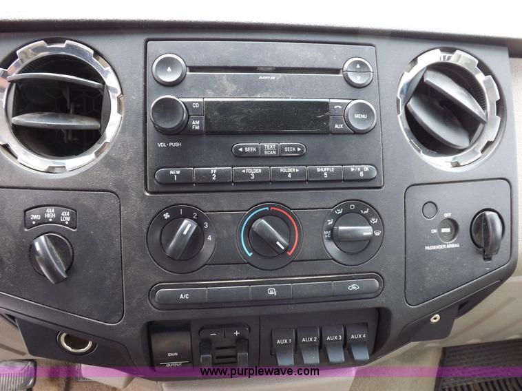 image for item H7165 2008 Ford F250 XLT Super Duty SuperCab pickup truck