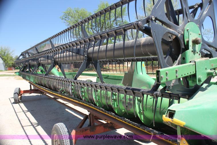 image for item AA9003 1999 John Deere 930 platform header