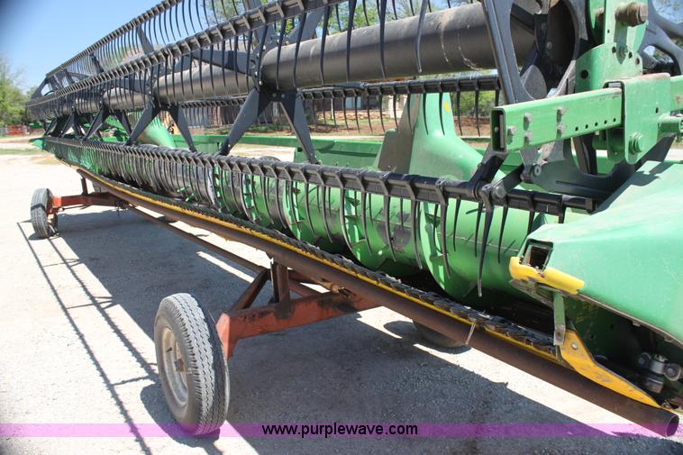 image for item AA9003 1999 John Deere 930 platform header