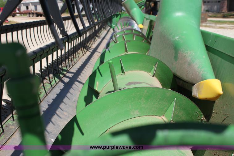 image for item AA9003 1999 John Deere 930 platform header