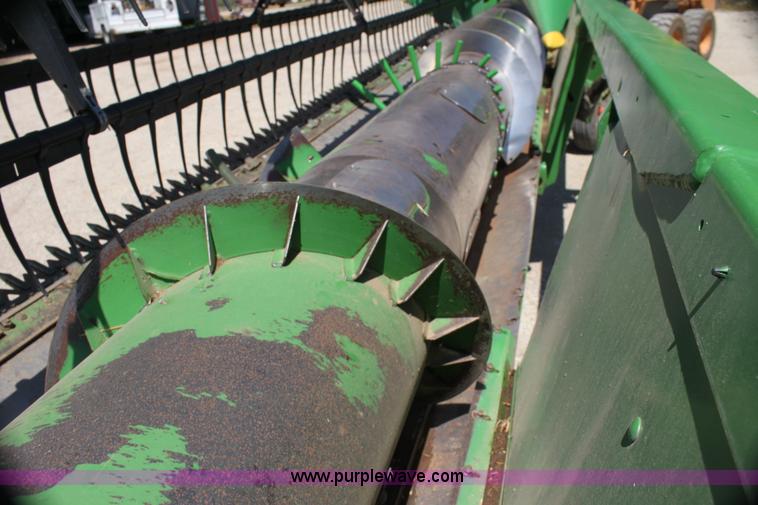 image for item AA9003 1999 John Deere 930 platform header