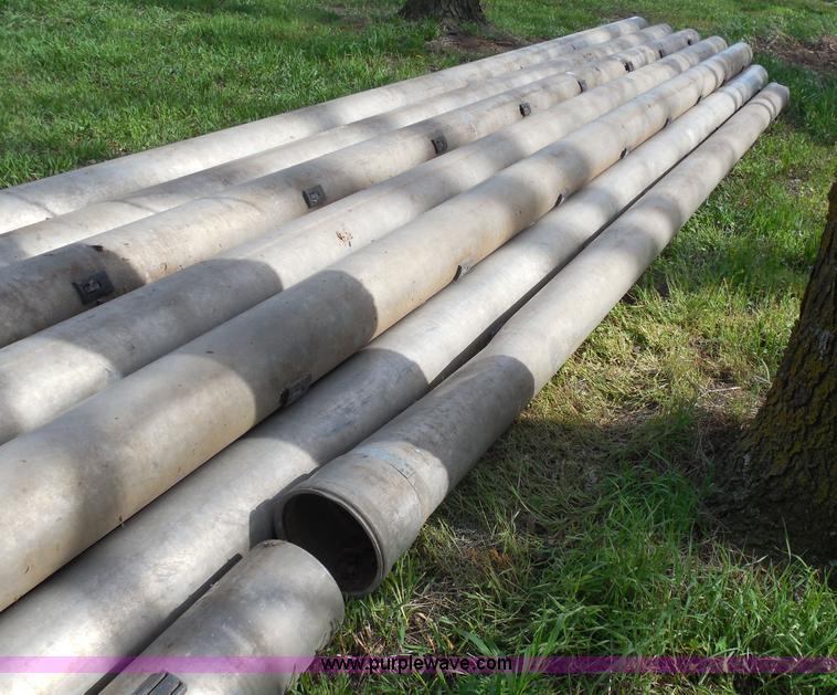 (13) aluminum irrigation pipes in Burrton, KS Item AD9405 sold