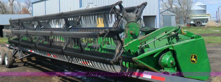 image for item C1111 1989 John Deere 930 rigid header