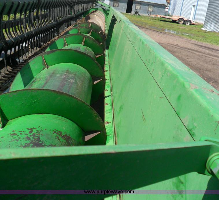 image for item C1111 1989 John Deere 930 rigid header