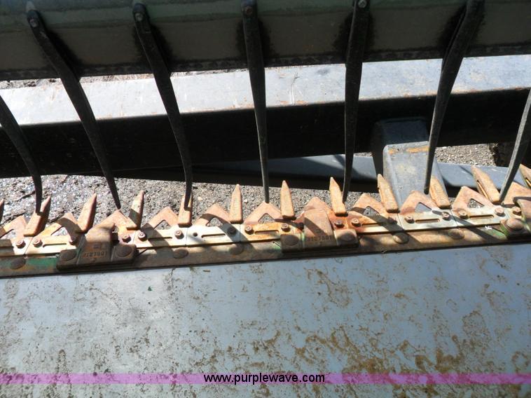 image for item C1111 1989 John Deere 930 rigid header