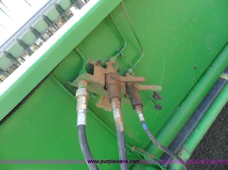 image for item C1111 1989 John Deere 930 rigid header