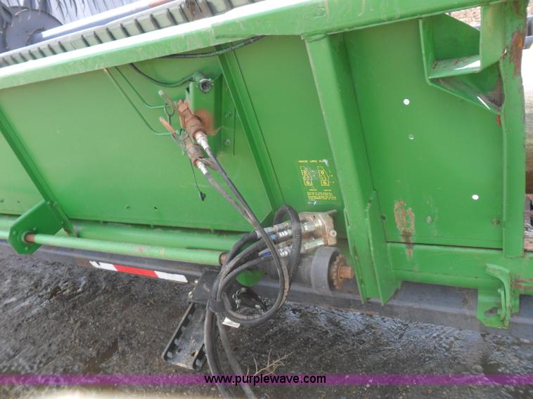 image for item C1111 1989 John Deere 930 rigid header