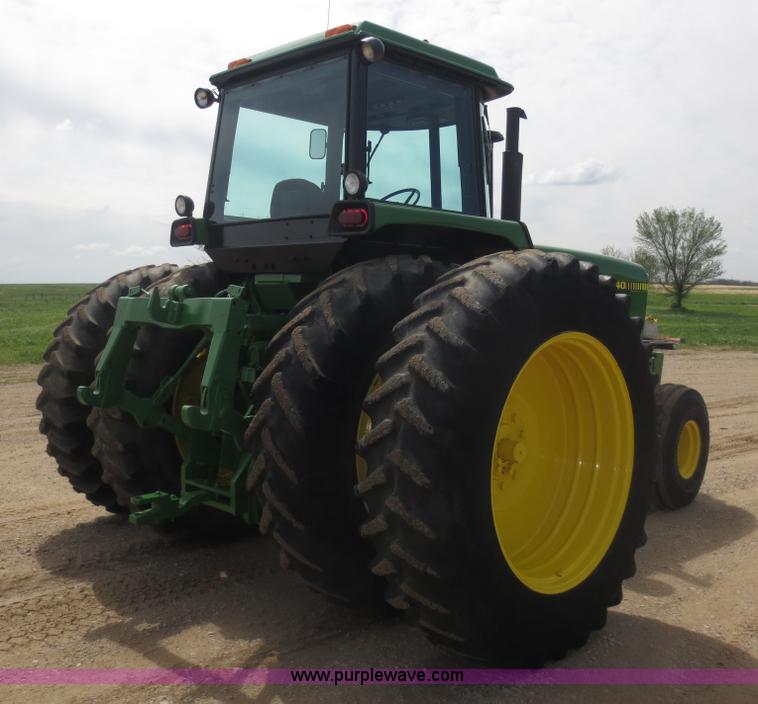image for item D5842 1979 John Deere 4640 tractor