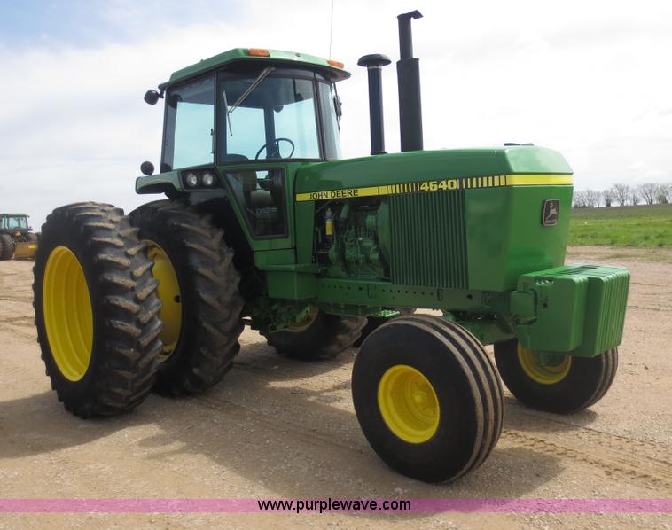 image for item D5842 1979 John Deere 4640 tractor