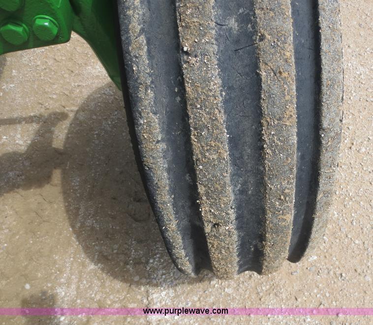 image for item D5842 1979 John Deere 4640 tractor