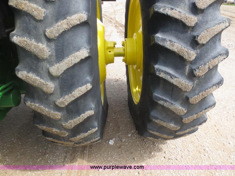 image for item D5842 1979 John Deere 4640 tractor