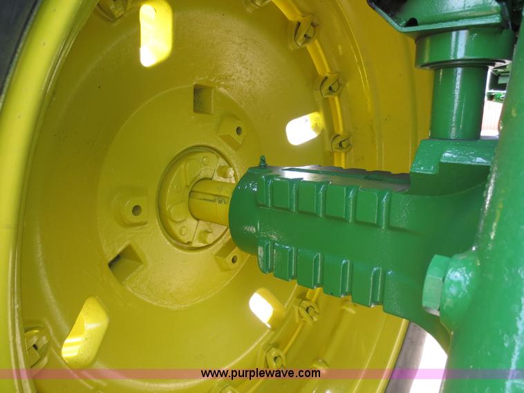 image for item D5842 1979 John Deere 4640 tractor