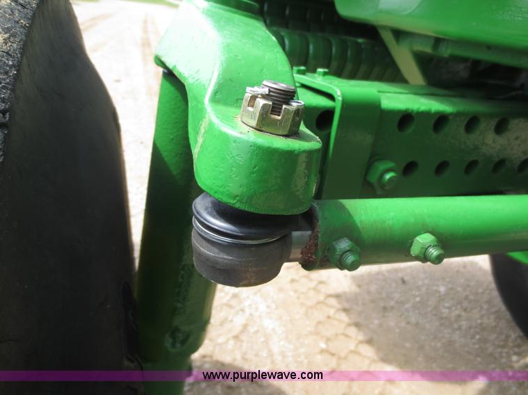 image for item D5842 1979 John Deere 4640 tractor