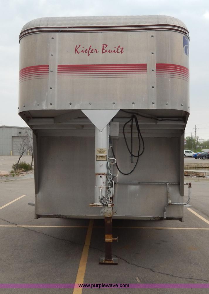 image for item D8121 1995 Kiefer gooseneck trailer