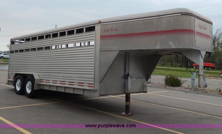 image for item D8121 1995 Kiefer gooseneck trailer