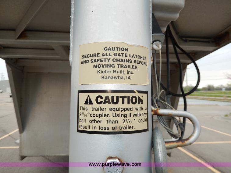 image for item D8121 1995 Kiefer gooseneck trailer