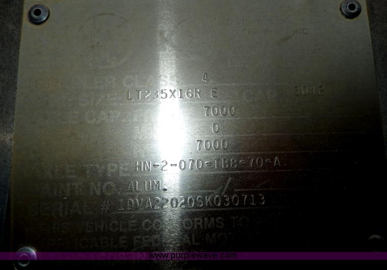 image for item D8121 1995 Kiefer gooseneck trailer