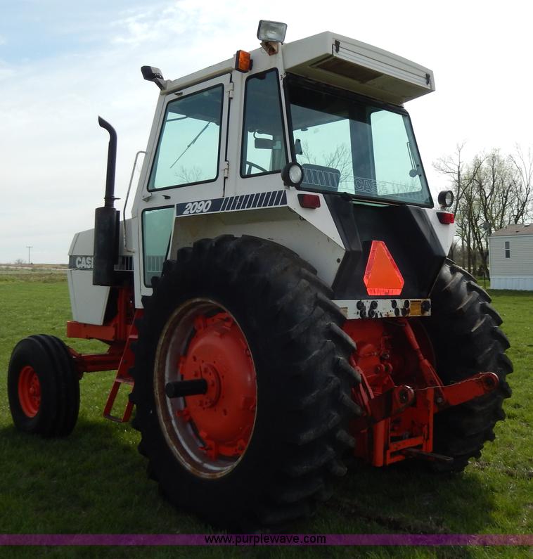 image for item D8135 Case 2090 tractor