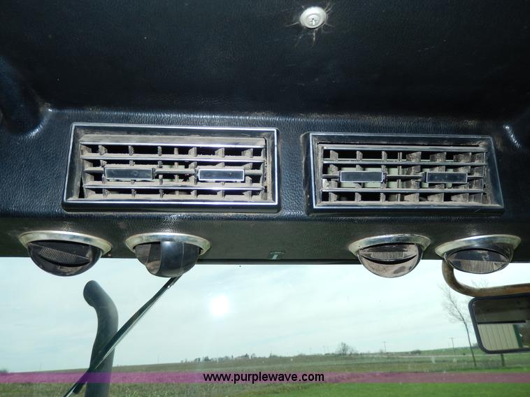 image for item D8135 Case 2090 tractor