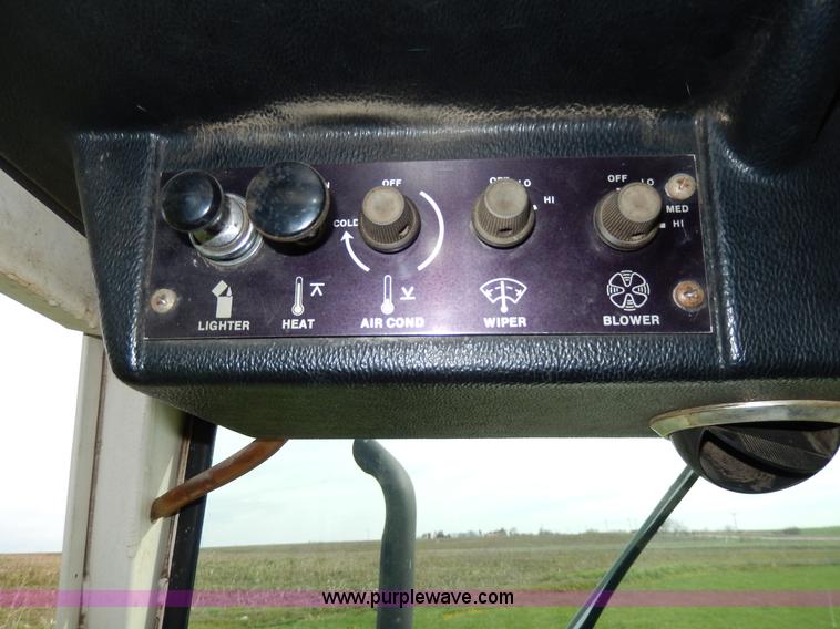 image for item D8135 Case 2090 tractor