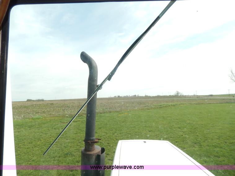 image for item D8135 Case 2090 tractor