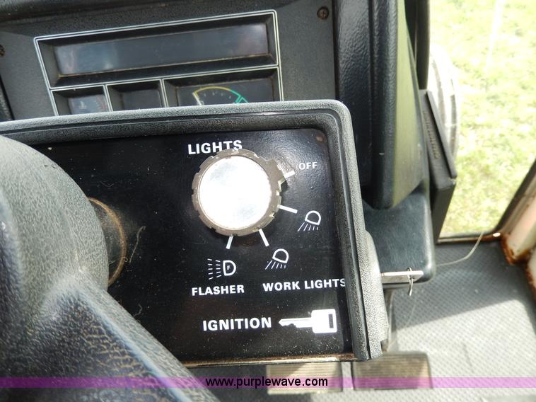 image for item D8135 Case 2090 tractor