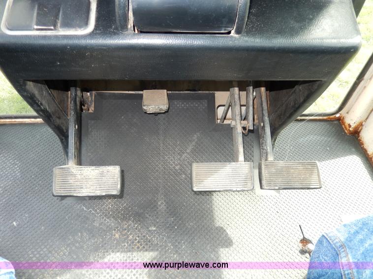 image for item D8135 Case 2090 tractor