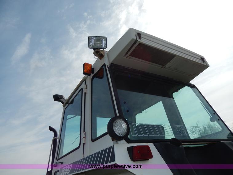 image for item D8135 Case 2090 tractor