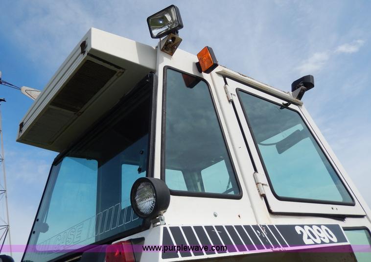 image for item D8135 Case 2090 tractor