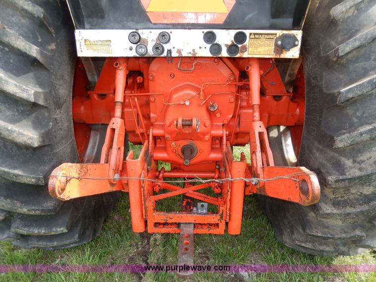 image for item D8135 Case 2090 tractor