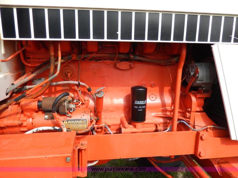 image for item D8135 Case 2090 tractor