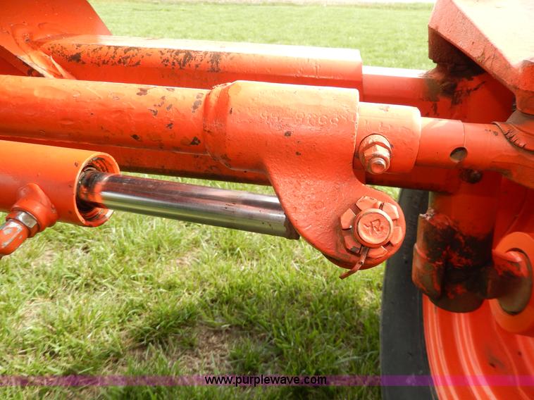 image for item D8135 Case 2090 tractor