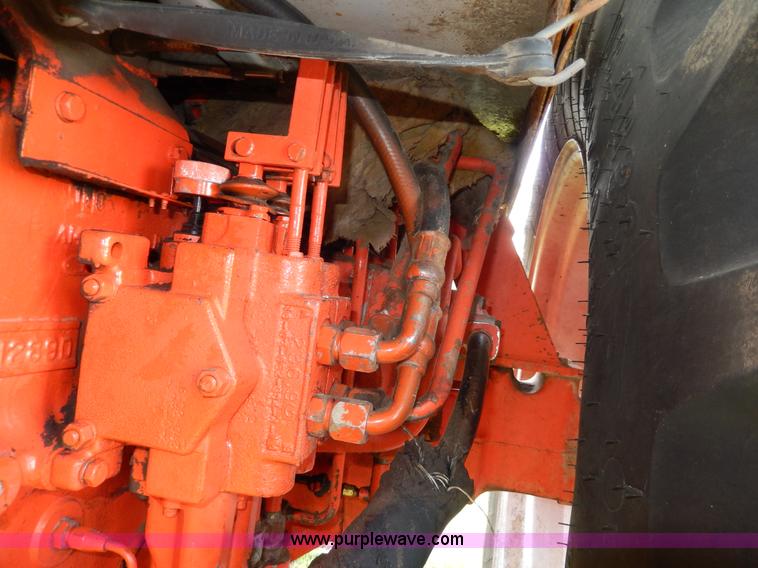 image for item D8135 Case 2090 tractor