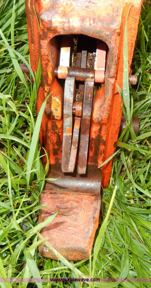 image for item D8152 Case 2390 quick attach