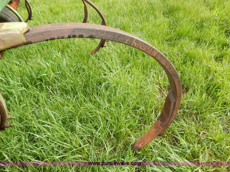 image for item D8156 John Deere 1600 chisel