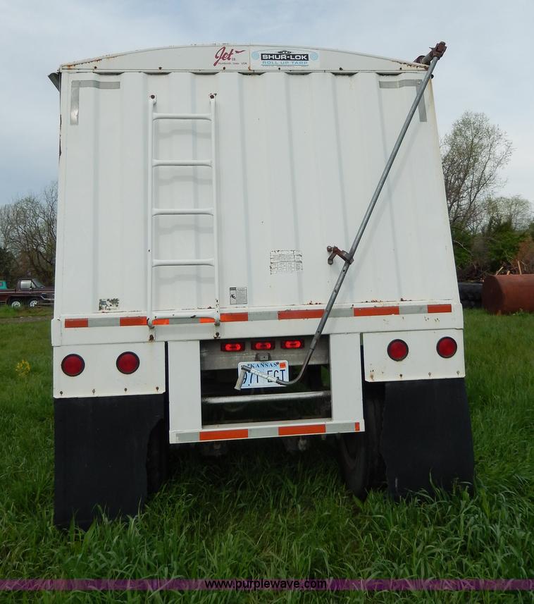 image for item D8158 1996 Jet grain trailer