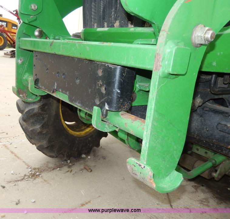 image for item D8164 John Deere 4720 tractor