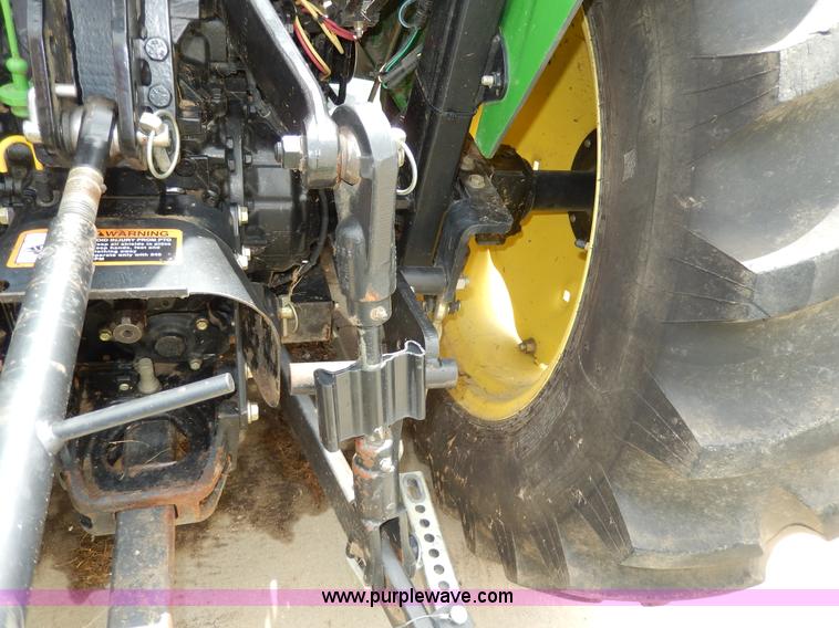 image for item D8164 John Deere 4720 tractor