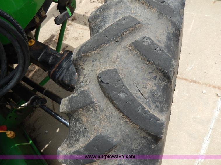 image for item D8164 John Deere 4720 tractor