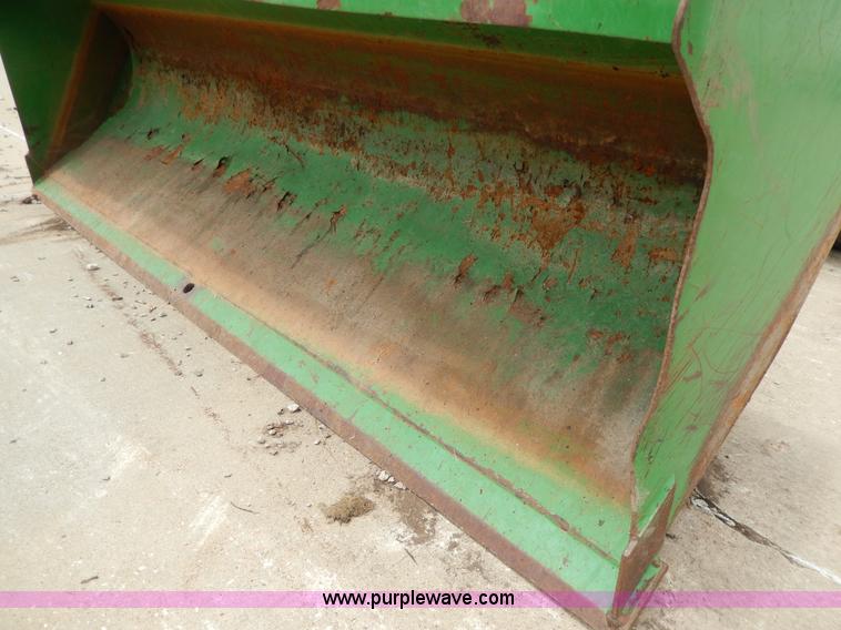 image for item D8164 John Deere 4720 tractor