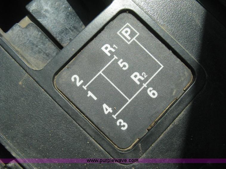 image for item D8302 1989 Deutz Allis 9170 MFWD tractor