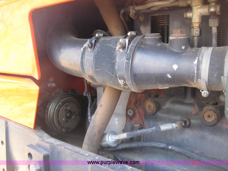 image for item D8302 1989 Deutz Allis 9170 MFWD tractor