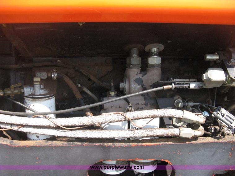 image for item D8302 1989 Deutz Allis 9170 MFWD tractor