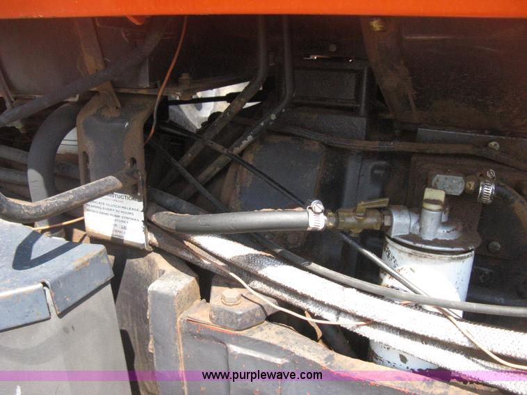 image for item D8302 1989 Deutz Allis 9170 MFWD tractor