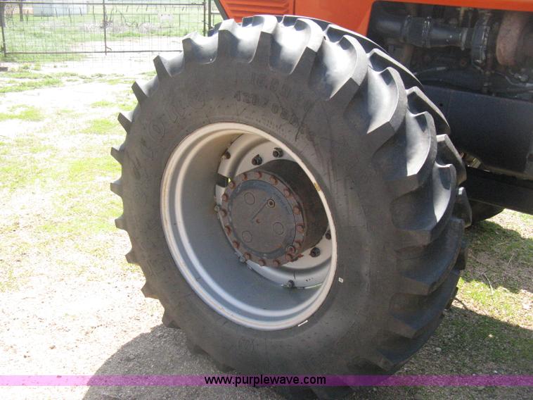 image for item D8302 1989 Deutz Allis 9170 MFWD tractor