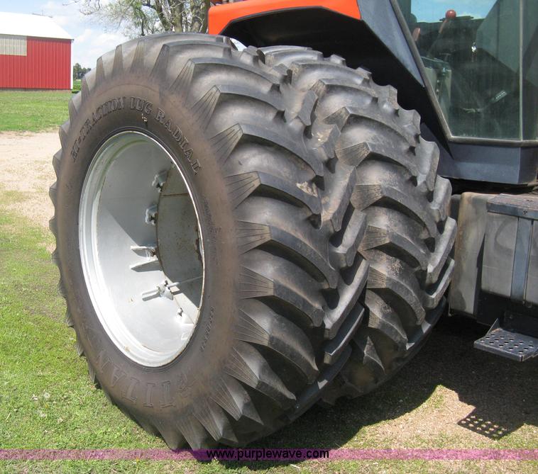 image for item D8302 1989 Deutz Allis 9170 MFWD tractor