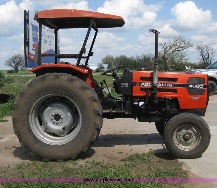 image for item D8303 1993 AGCO Allis 4660 tractor