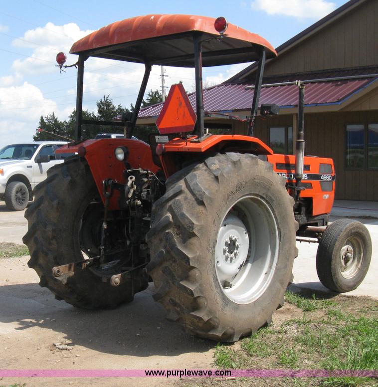 image for item D8303 1993 AGCO Allis 4660 tractor