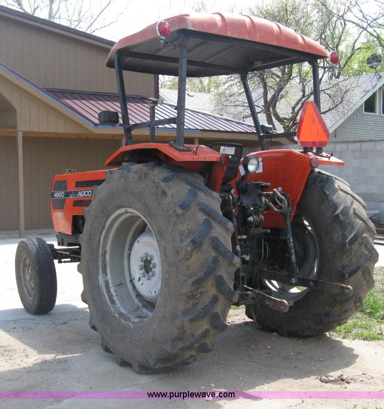 image for item D8303 1993 AGCO Allis 4660 tractor