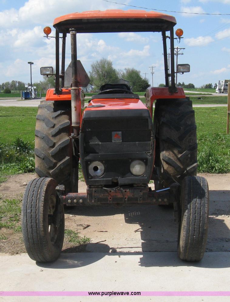 image for item D8303 1993 AGCO Allis 4660 tractor